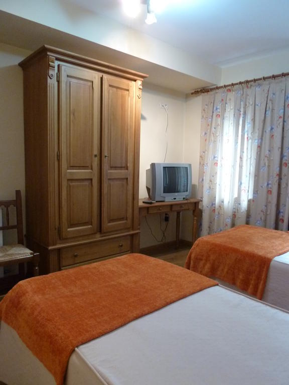Apartahotel Faure Sallent de Gállego Esterno foto