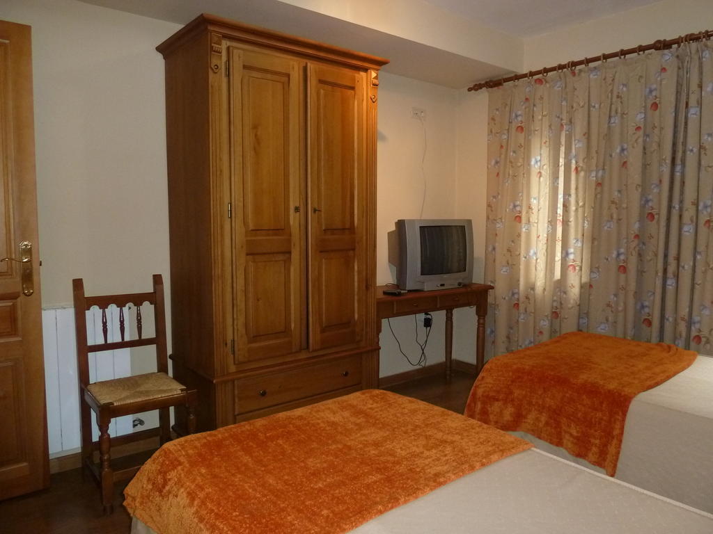 Apartahotel Faure Sallent de Gállego Esterno foto
