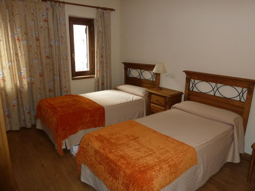 Apartahotel Faure Sallent de Gállego Camera foto